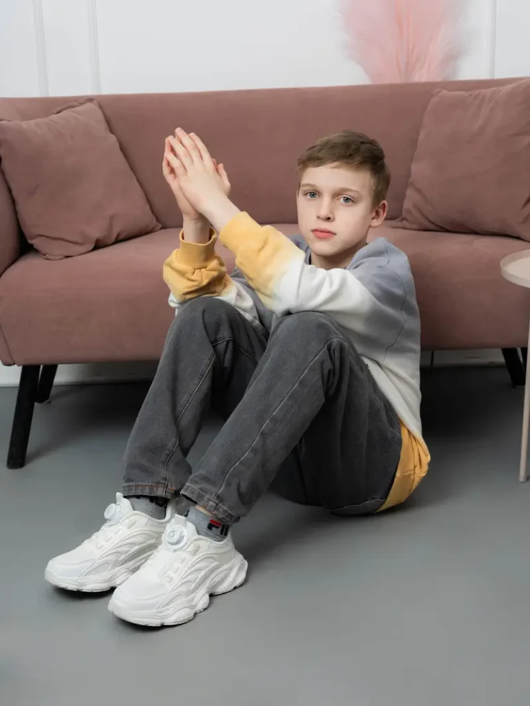 Photoshoot of young models “In the interior” — L'AMOUR Magazine | The May Teen Edition | Vol.1 | 2025