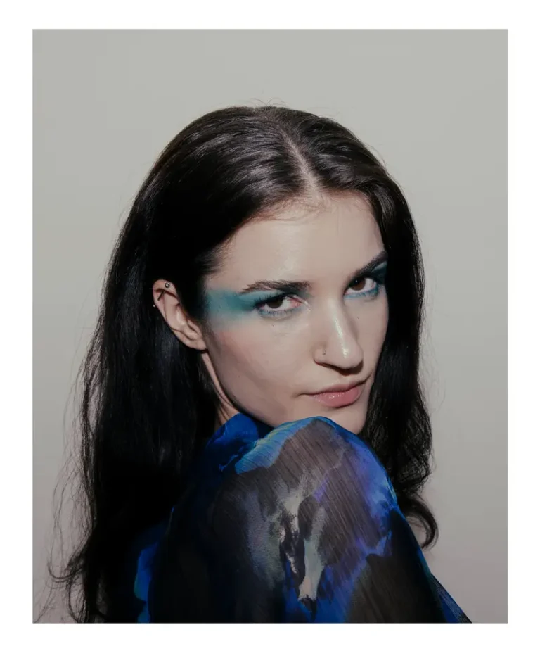 A pop of blue by Ellis Duckworth — L’AMOUR Magazine editorial