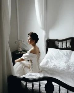 White Nocturne by Anna Kurmaeva — L’AMOUR Magazine editorial